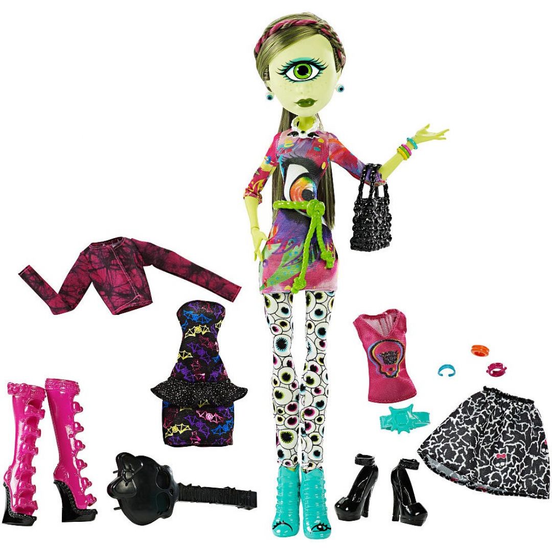 Monster high куклы. Айрис Клопс кукла. Монстр Хай Айрис Клопс. Куклы Монстер Хай Айрис клоп. Айрис Монстер Хай кукла.